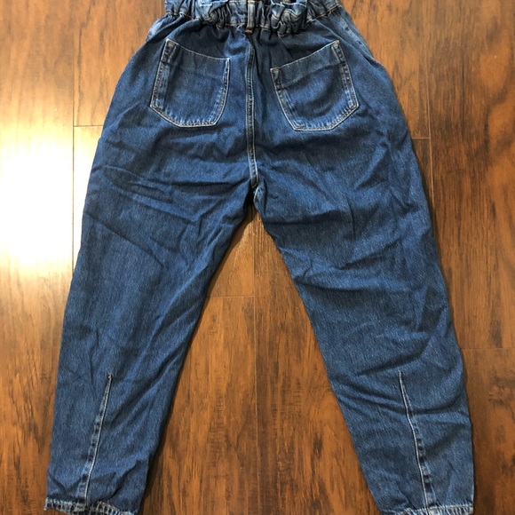 Zara stretchy waist parachute style jeans - Picture 2 of 3